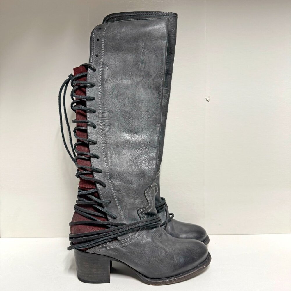 Freebird Coal Boots - Picture 5 of 15